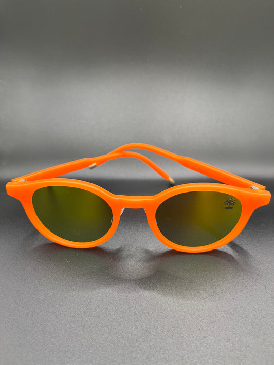 Modelo camaleão laranja lente dourada