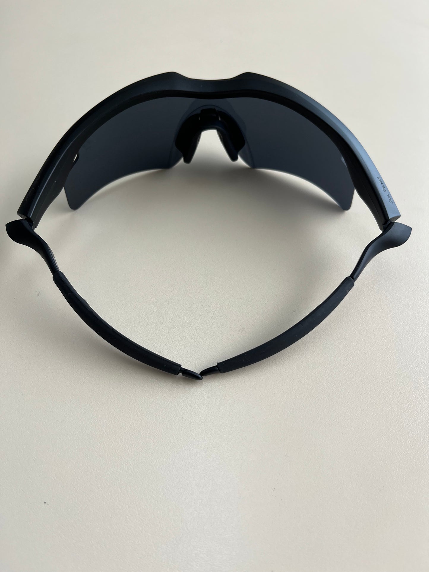 Modelo Hefesto Black