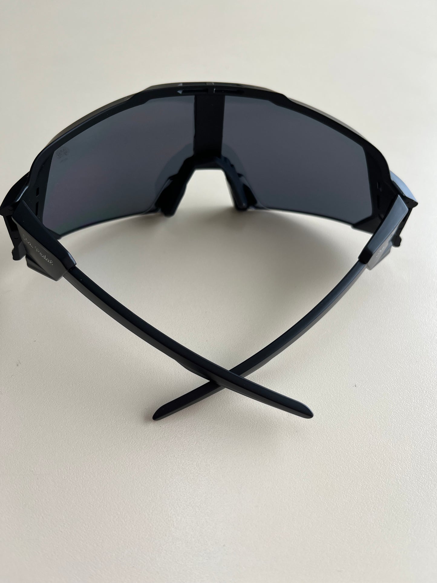 Modelo Astor preto total