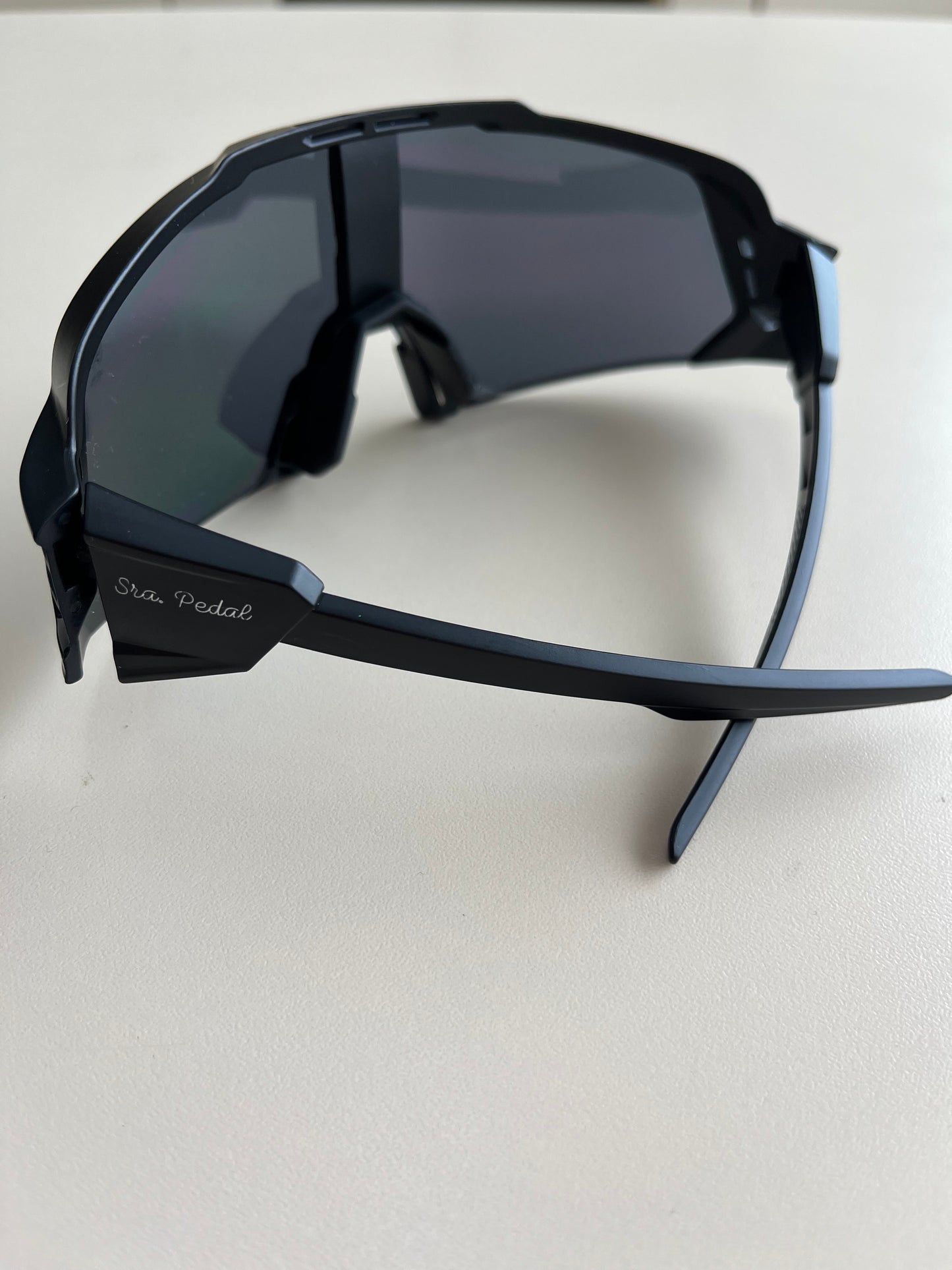 Modelo Astor preto total