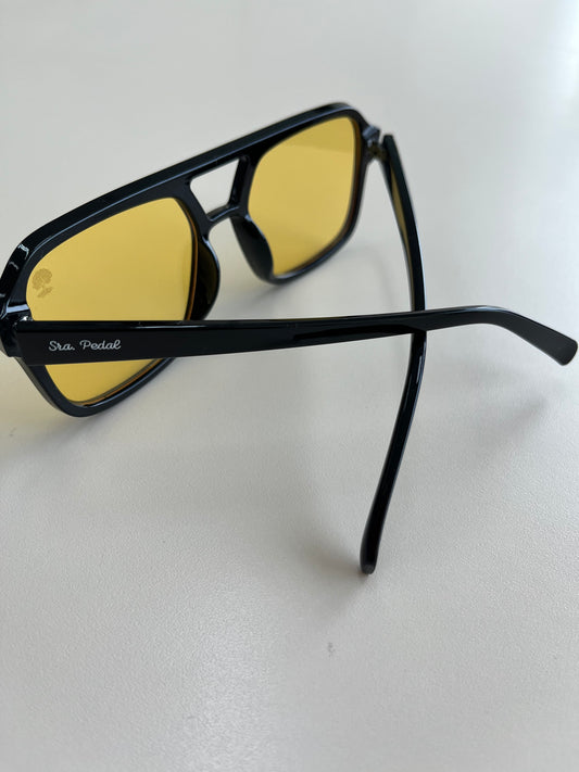 Modelo Loboboy Lente terapêutica amarela